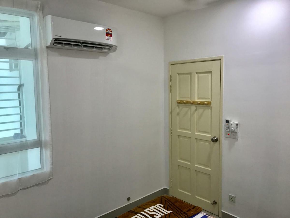 Spice Tunas 3B2B House Bayan Lepas Bagian luar foto